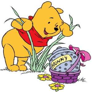 pooh olhando ovo pascoa